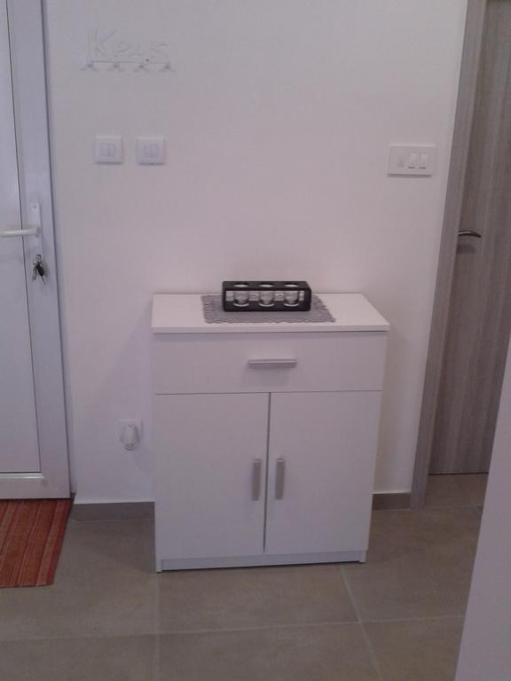 Apartment Melani Pula Buitenkant foto