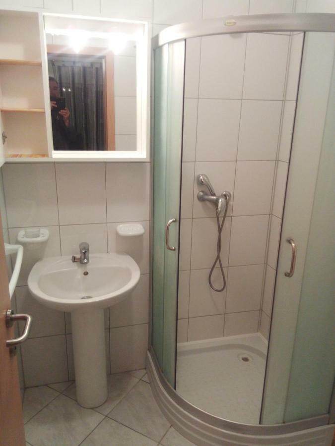 Apartment Melani Pula Buitenkant foto
