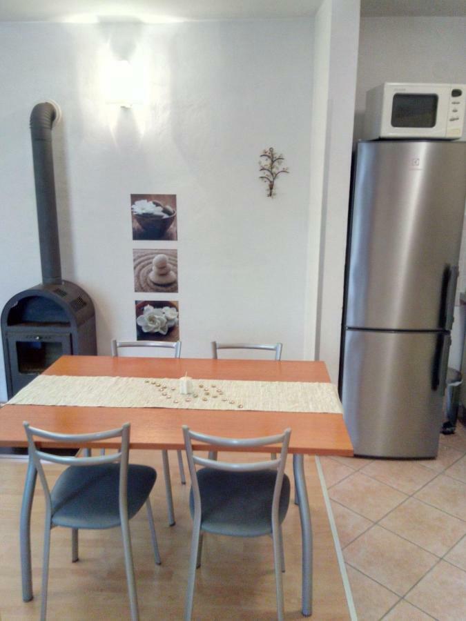 Apartment Melani Pula Buitenkant foto