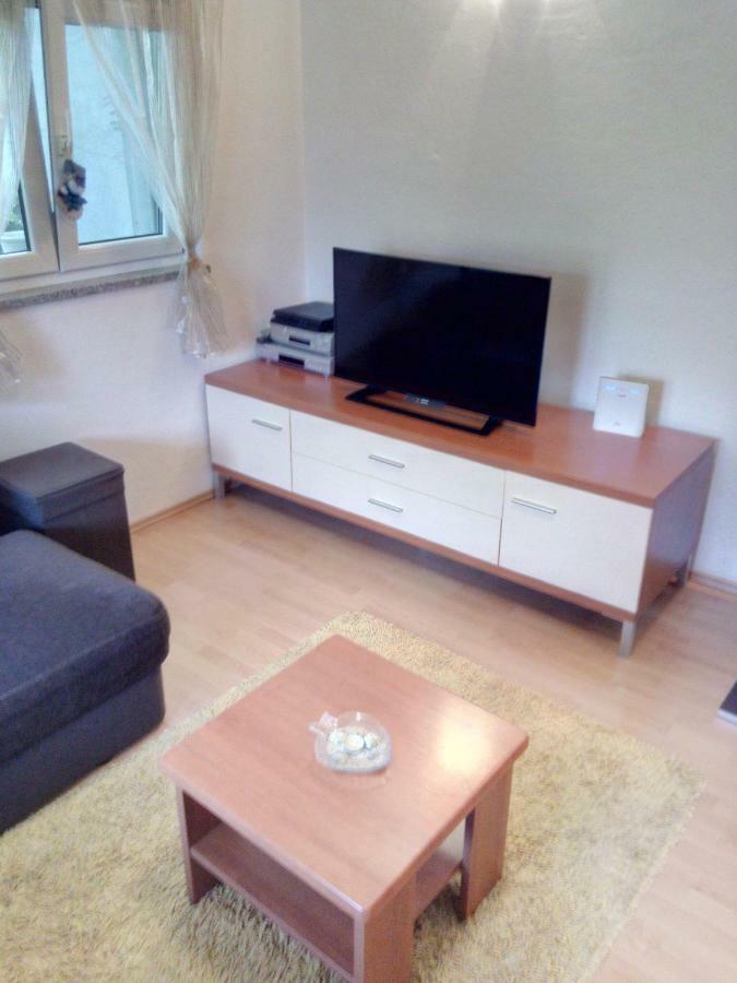 Apartment Melani Pula Buitenkant foto
